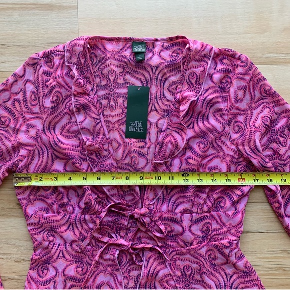 Wild Fable Top Bell Long Sleeve Tie-Front Pink Geo Dot Womens Size Mediu… - Picture 7 of 7
